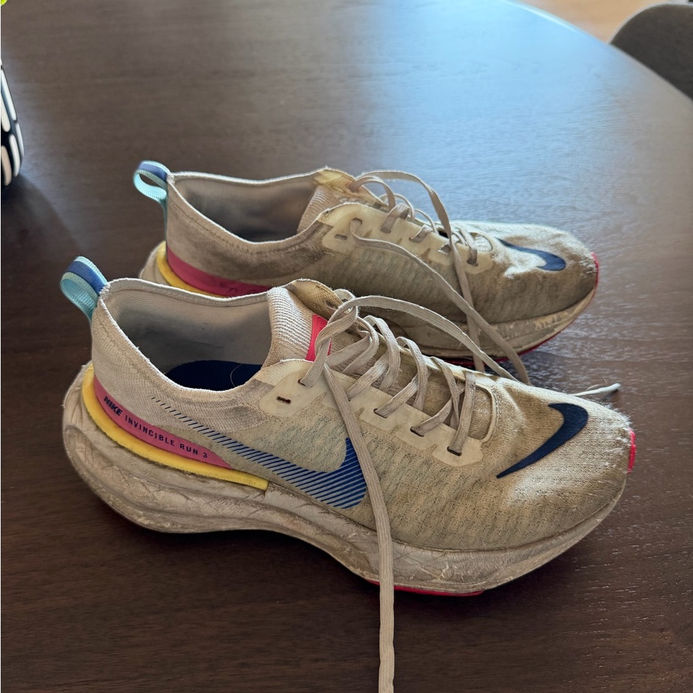 Nike ZoomX Invincible Run 3 Men’s Sneakers 9.5